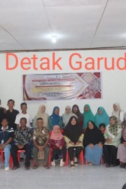Mahasiswa Unri Perkenalkan Inovasi Limbah Durian Bernilai Ekonomi di Desa Pasiran