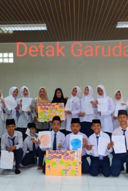 Mahasiswa Kukerta Unri Gelar Art Therapy untuk Pelajar MTs Nurul Jadid Desa Pedekik